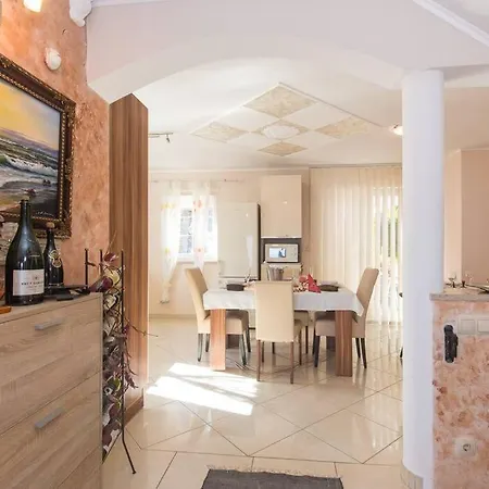 Luxury Unique Emily With Amazing Sea View Ловран