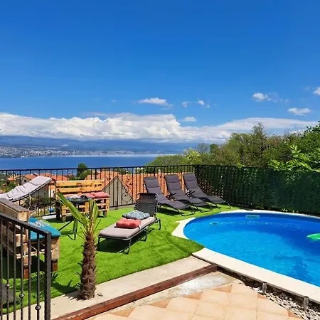 Вилла Luxury Unique Emily With Amazing Sea View *