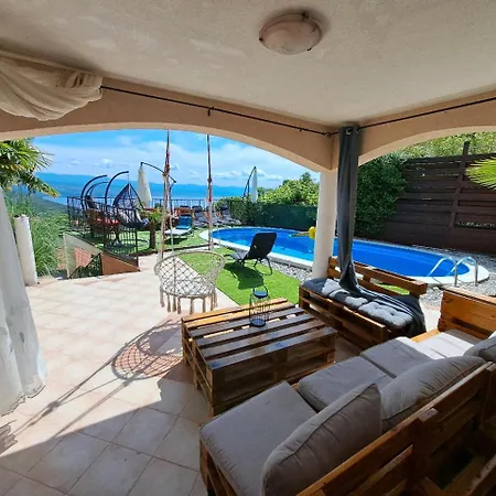 Luxury Unique Emily With Amazing Sea View Ловран