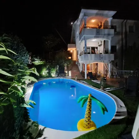 Luxury Unique Emily With Amazing Sea View