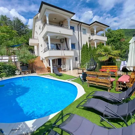 Luxury Unique Emily With Amazing Sea View Вилла *