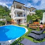 Luxury Unique Emily With Amazing Sea View Villa *