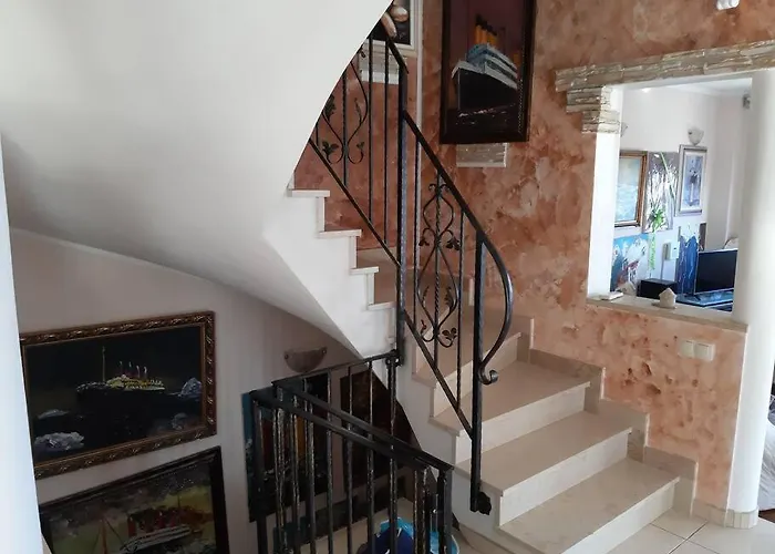 Villa Luxury Unique Emily With Amazing Sea View