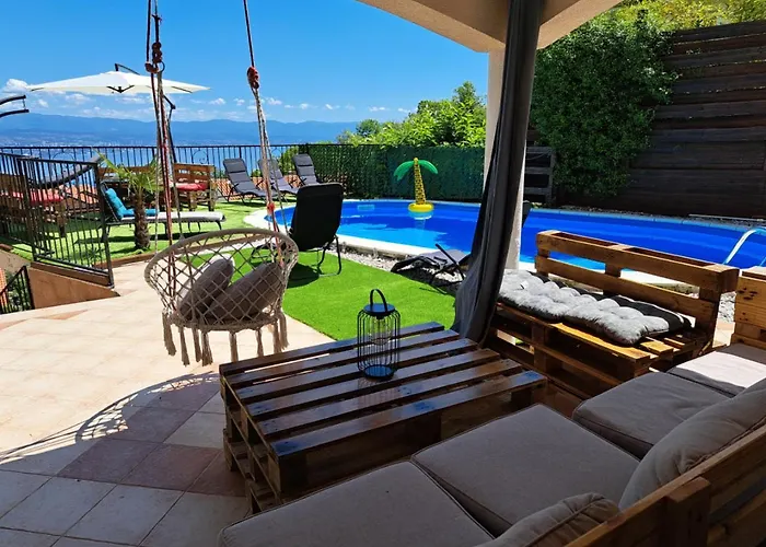 Luxury Unique Emily With Amazing Sea View Lovran