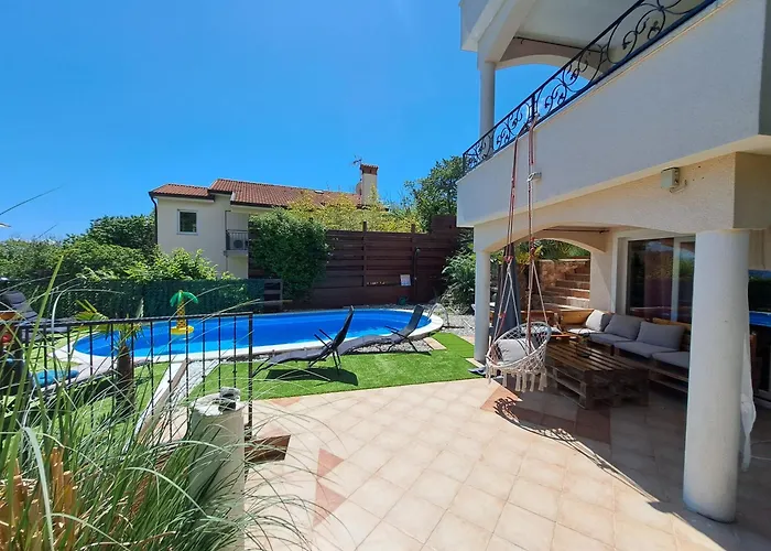 Vila Luxury Unique Emily With Amazing Sea View *